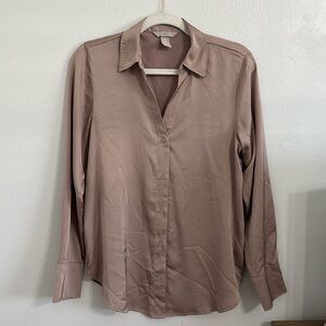 H&M satin effect button down shirt